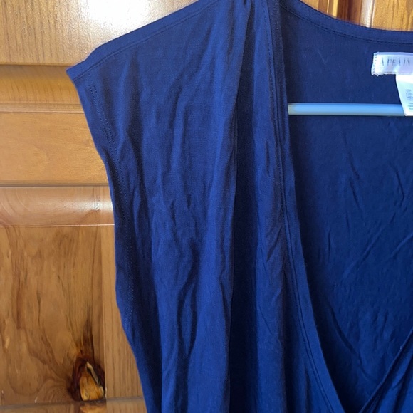 A Pea In The Pod Top - Picture 3 of 9